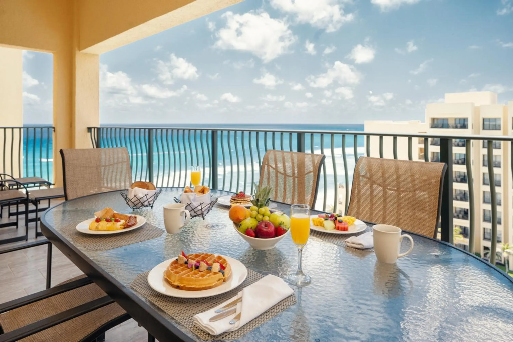 Holiday Inn Club Vacations The Royal Sands All Inclusive