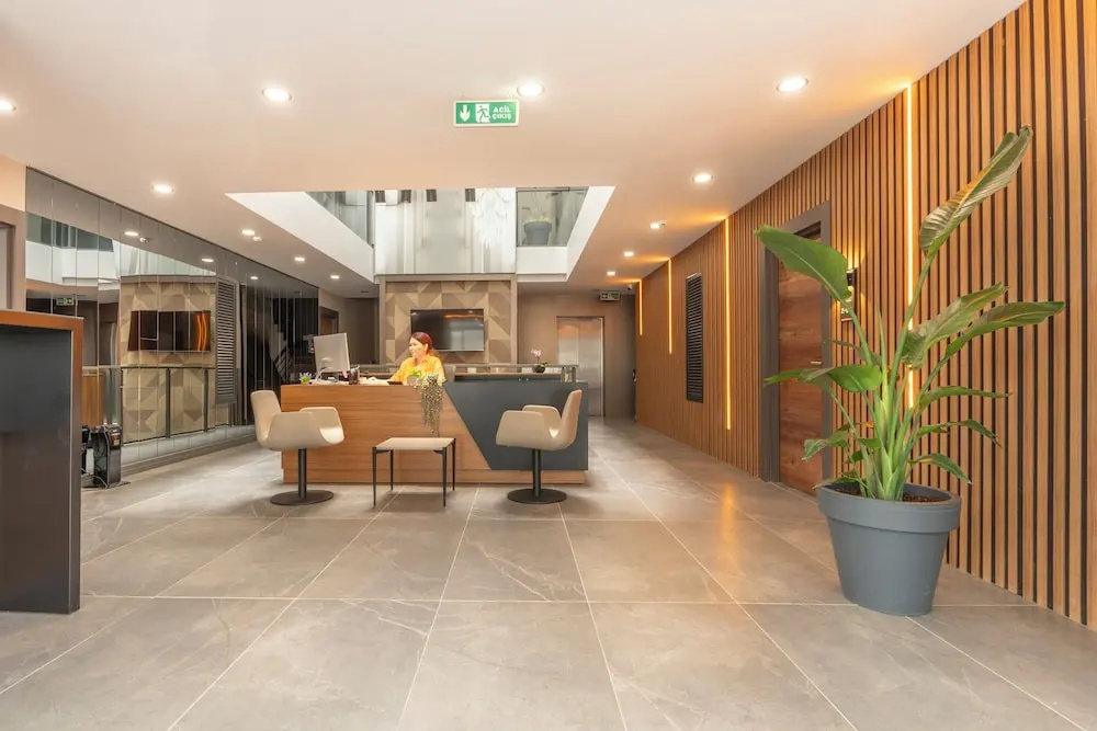 Doqu Suites Hotel