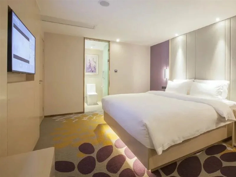 Lavande Hotel Wuhan Optics Valley Plaza