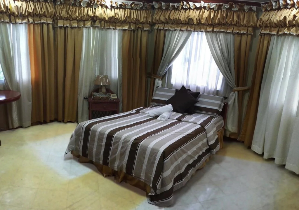 Amax Guest House