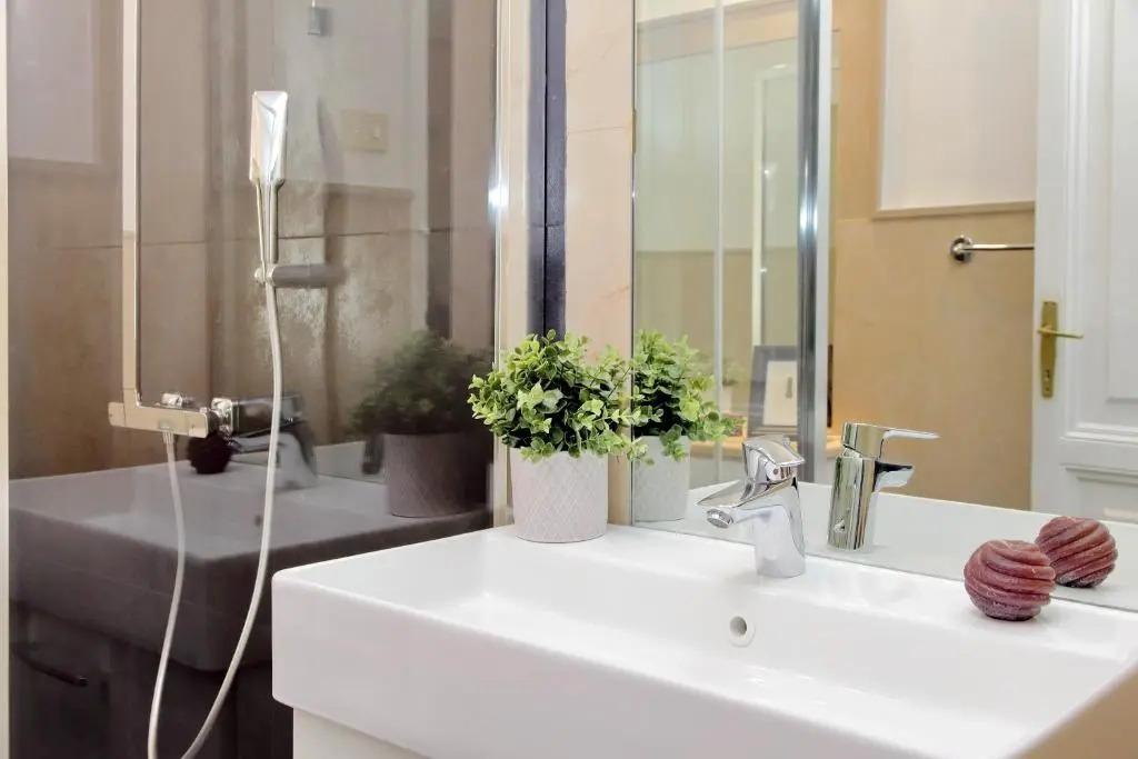 Tiberina Spacious Apartment