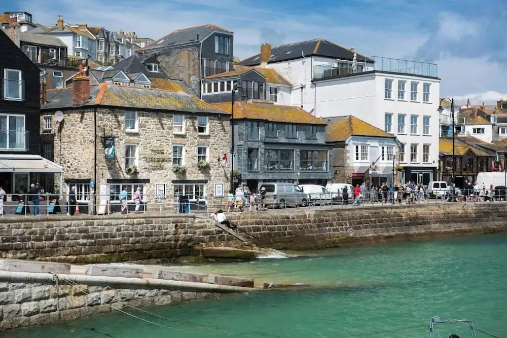 Lifeboat Inn