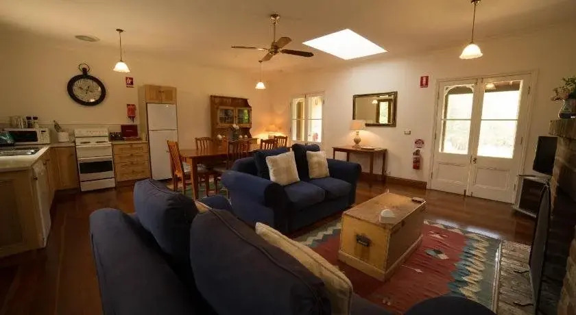 The Carriages Boutique Hotel and Vineyard