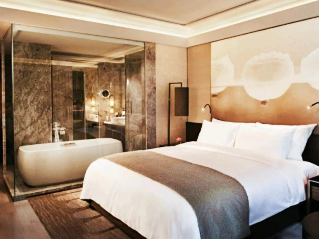 Jinhua Jinlongge Fashion Hotel