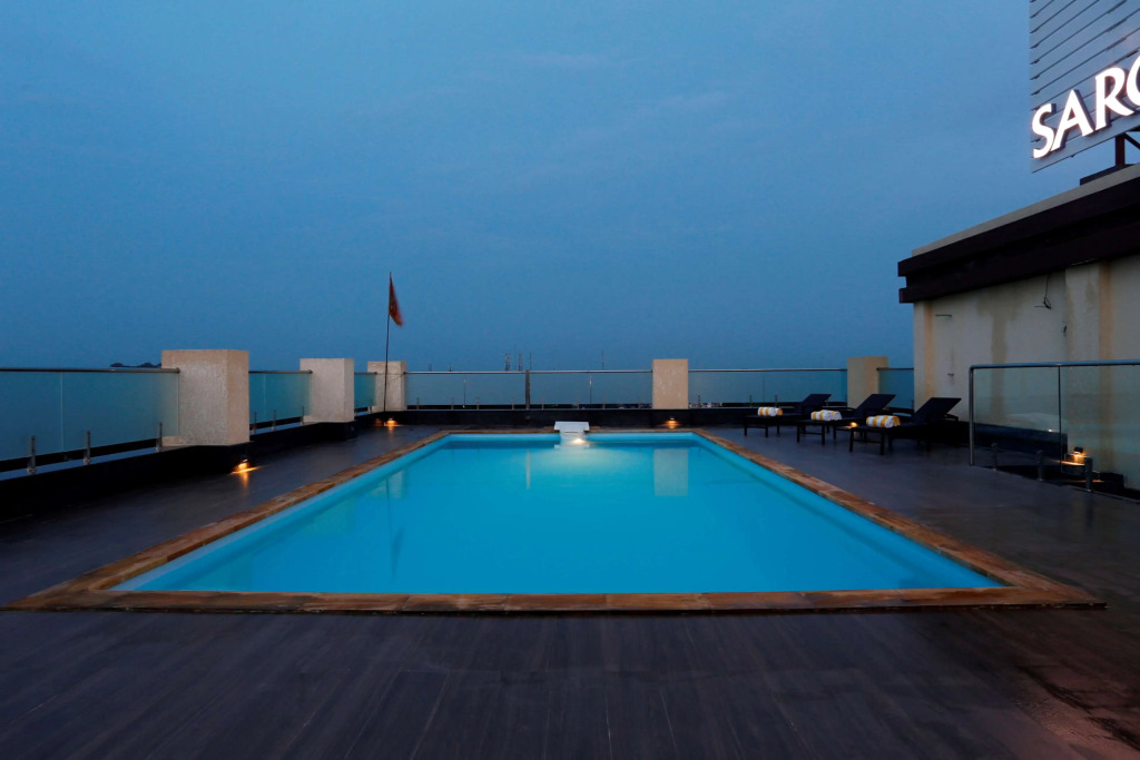 Nataraj Sarovar Portico
