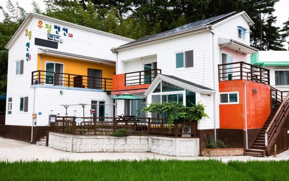 Gangneung Gyeongpo Woojeong Pension