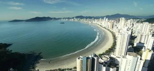 Arthi - Lindo Apto Central com Garagem
