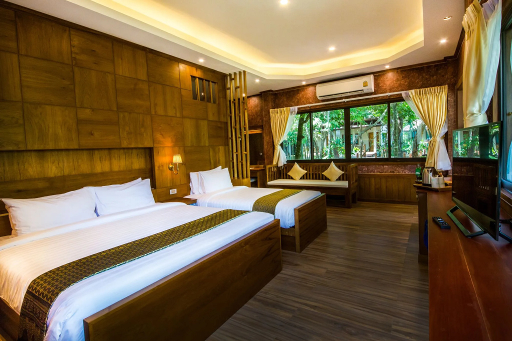 Naiyang Park Resort - Beachfront Escape
