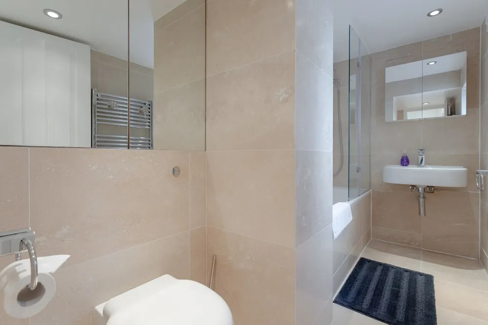 2 Bedroom Victorian Flat in the Heart of Islington