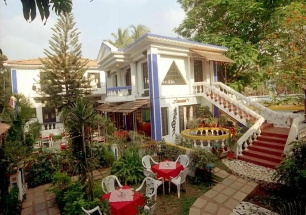 The Ronil Royale Hotel
