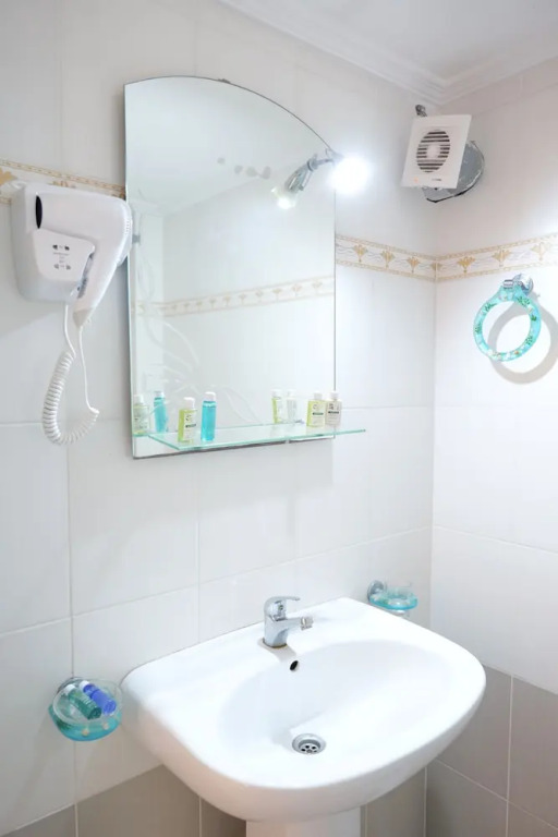 Lovely 2-bedroom Apartment in Saranda
