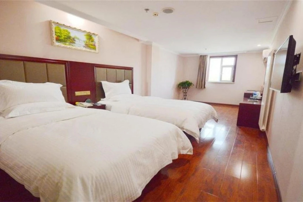 Vatica Langfang Wanda High-speed Railway Station Jianguo Road Hotel