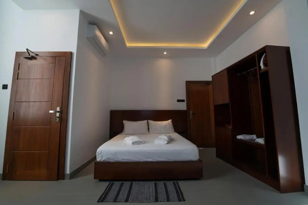Shalom Home stay