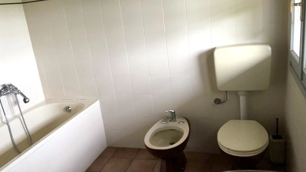 Apartment With 2 Bedrooms in Carrù, With Enclosed Garden - 45 km From