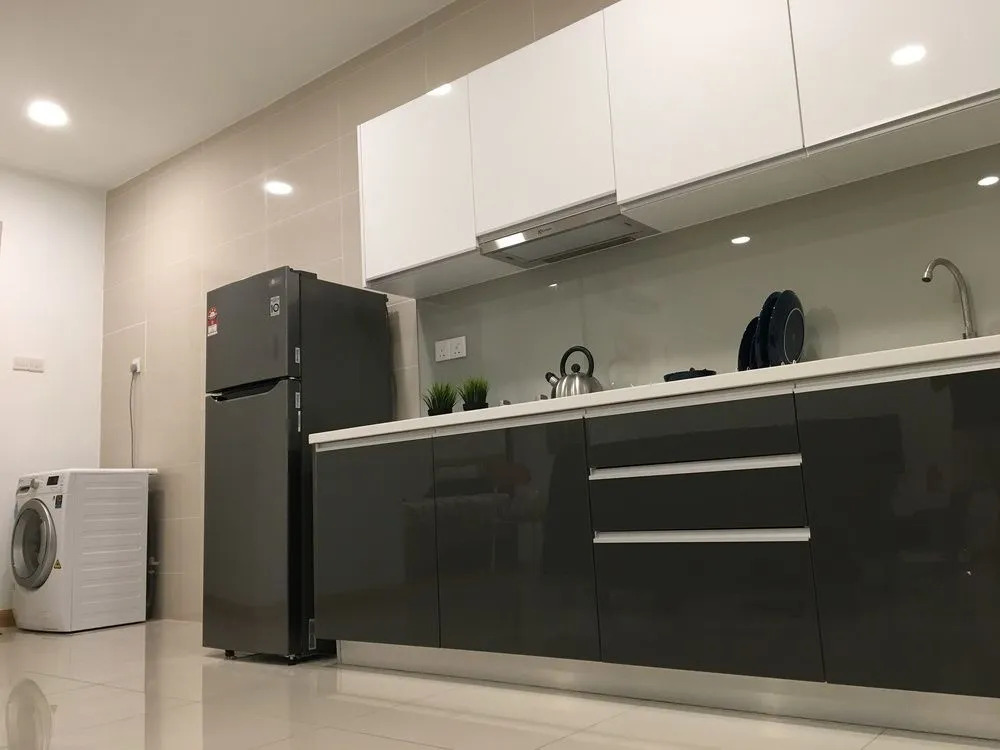 Lily and Loft - KL Gateway Bangsar LRT, WIFI, Netflix