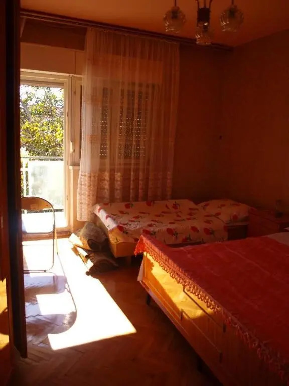 Guest house Brodarica