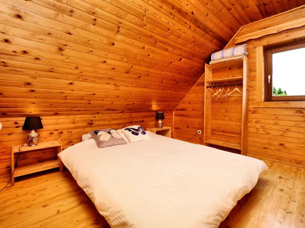Peaceful Retreat with Sauna