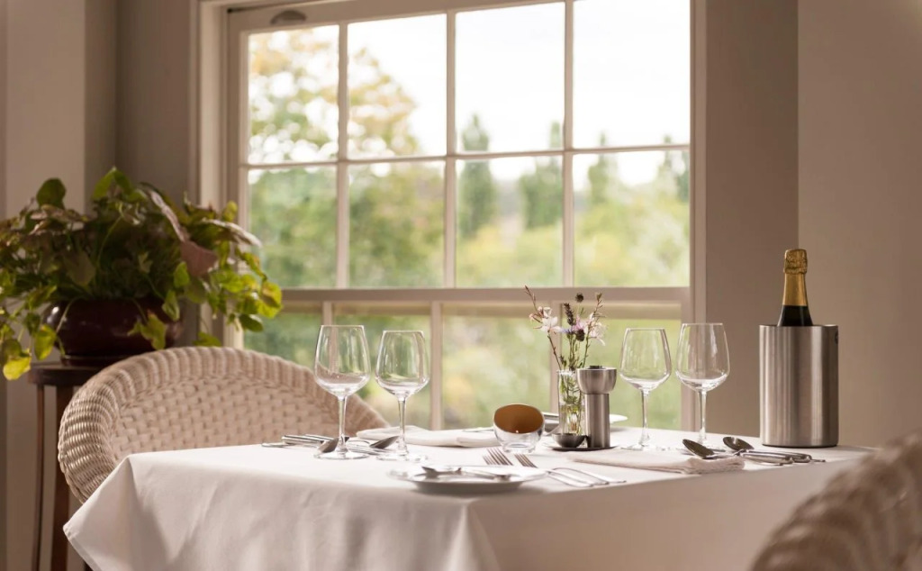 The Woodbridge Waterfront Rooms