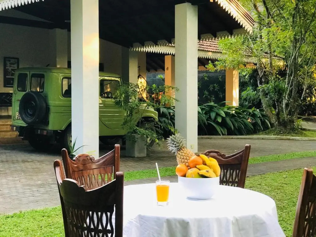 Ceylon Kingsmen Garden - Katunayake Airport Transit Hotels