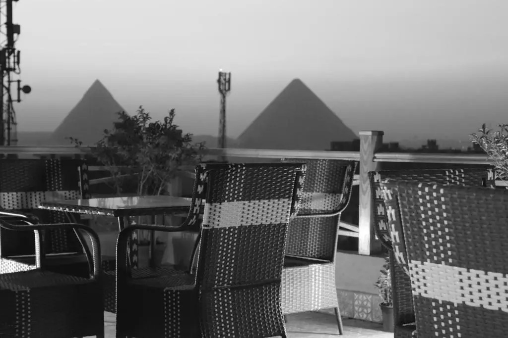 Rihana pyramids hotel