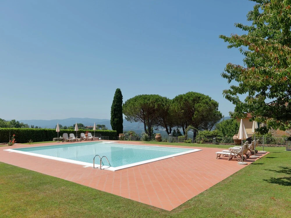Cozy Holiday Home in Tuscany With Swimming Pool