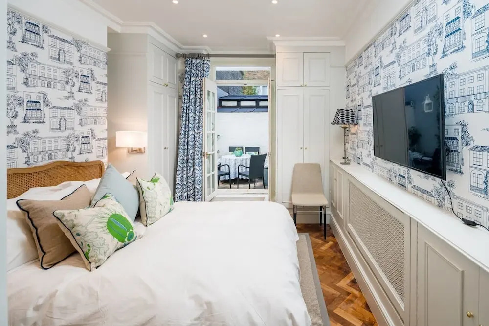 Charming 1BR Flat w/ Patio in the Heart of Pimlico