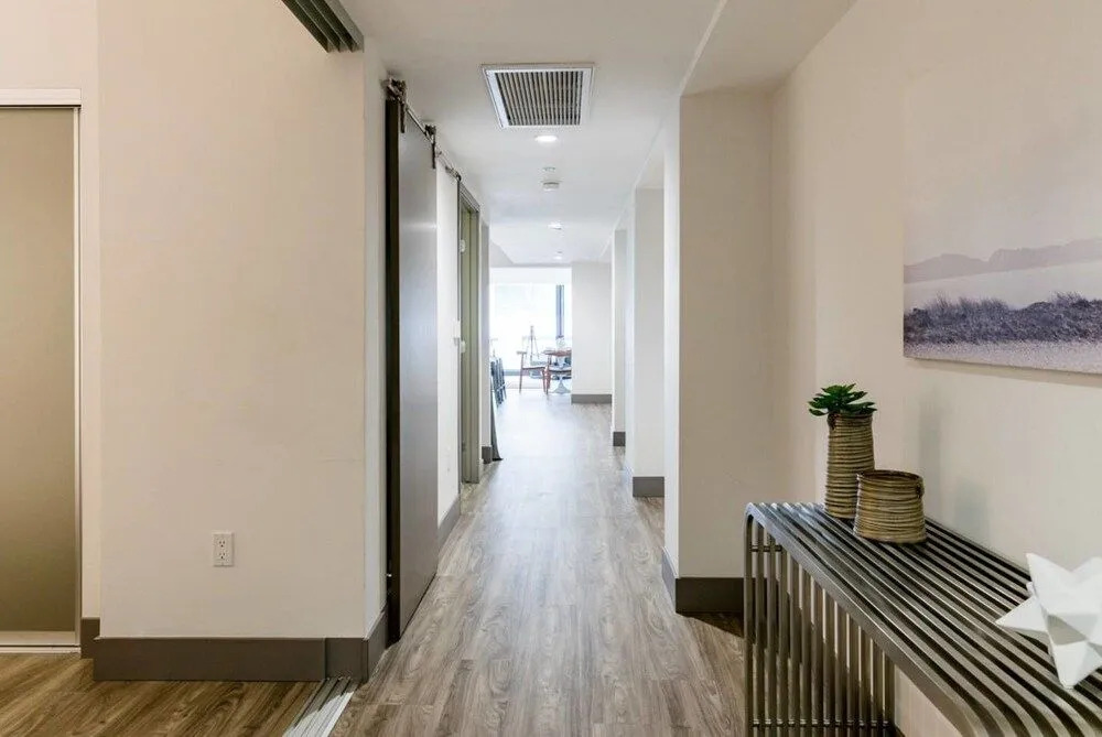 Modern & Spacious 2-Bedroom DTLA