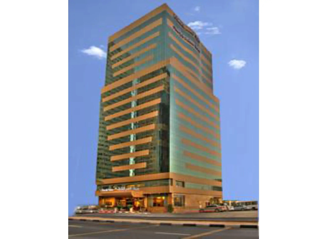 Отель Sharjah Palace Hotel