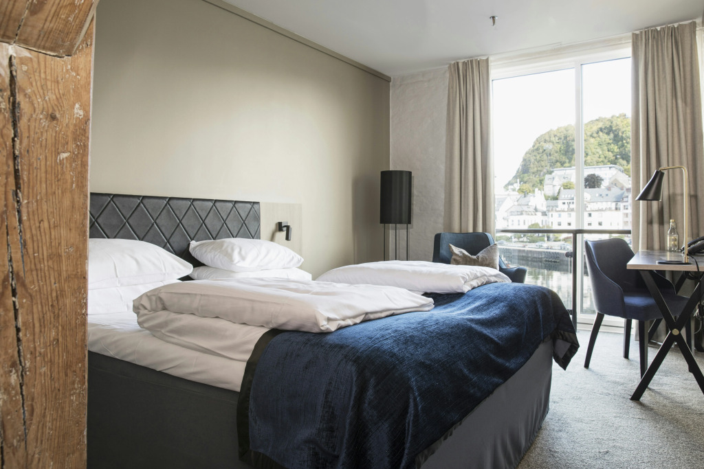 Hotel Brosundet