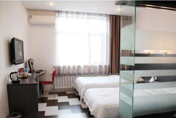 Manzhouli 4E Shishang Inn