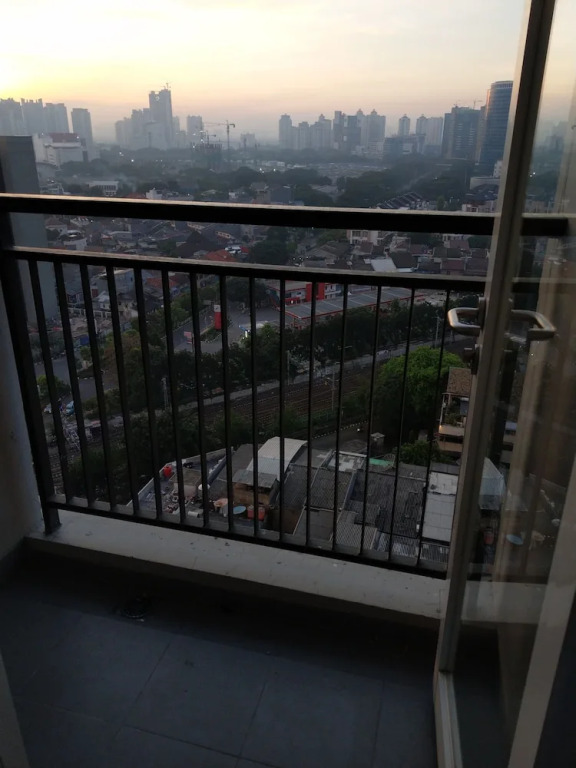 Clean & Compact Room at Elpis sun rise view
