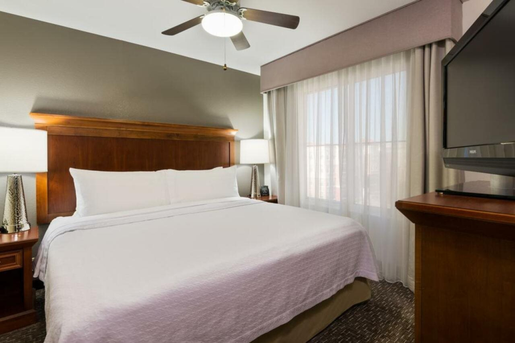 Homewood Suites by Hilton Jacksonville-South/St. Johns Ctr
