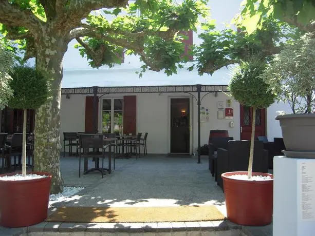 Hôtel Auberge lEstanquet