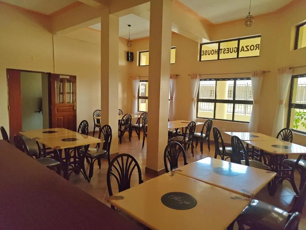 Roza Guest House