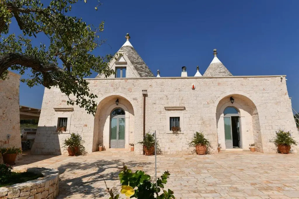 Trulli Laetitia