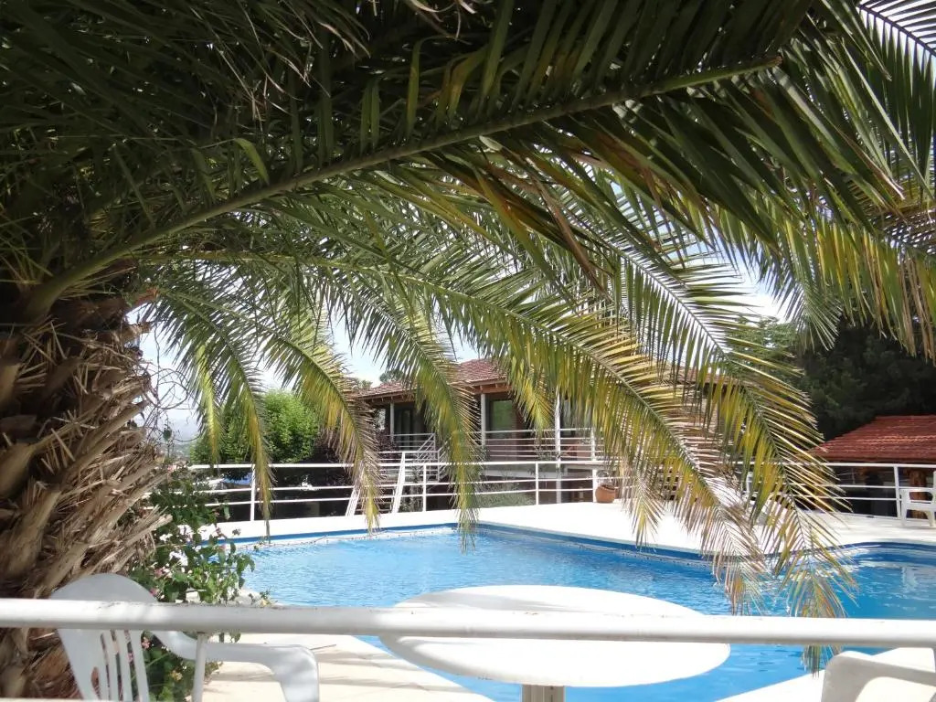 Apart-Hotel Giberts House