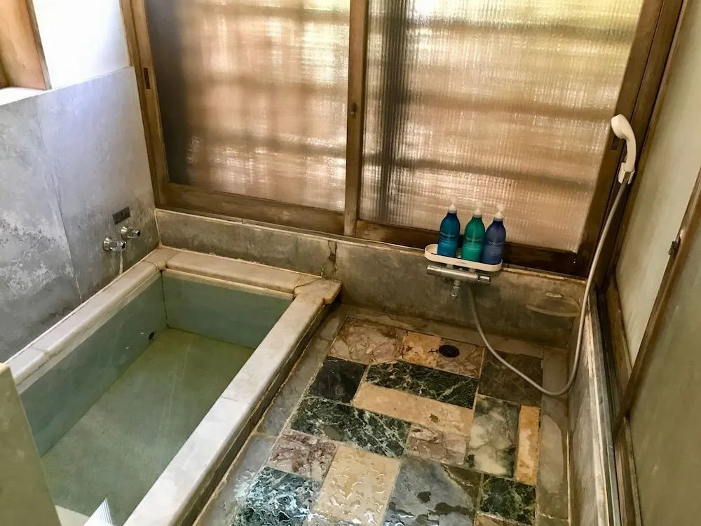 atami onsen guesthouse nagomi