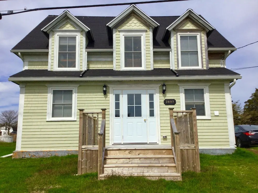 The East Wind Guesthouse