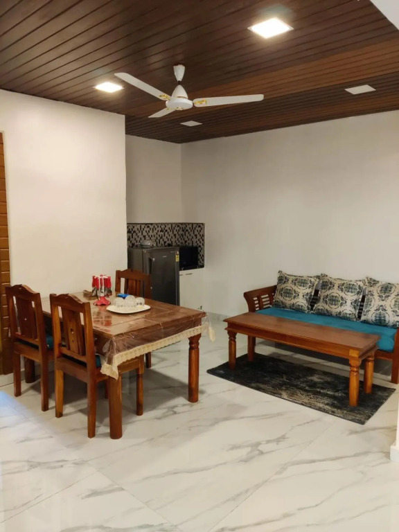 WhiteHouse Homestay by Oxystays Hospitality