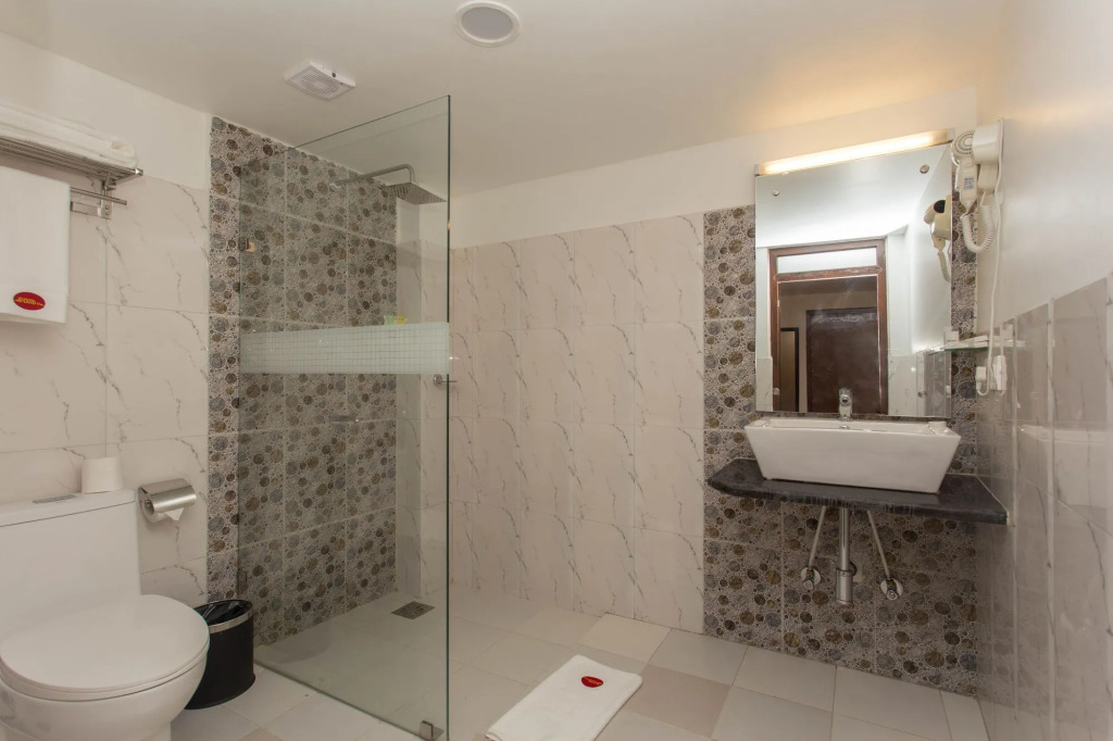 Yatri Suites and Spa