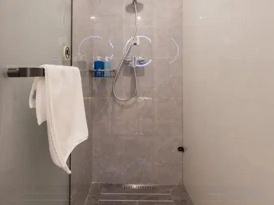 Starway Hotel (Linyi Luozhuang Baoli Fortune Plaza)