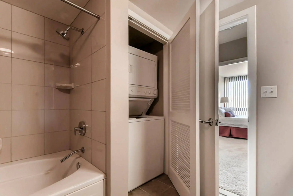 Global Luxury Suites at the National Mall