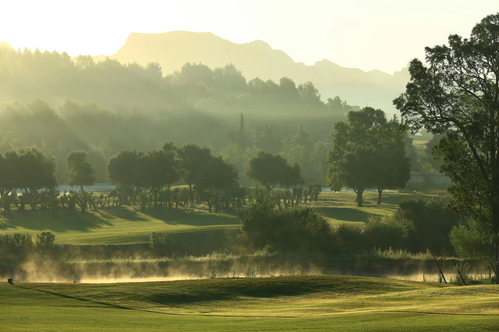 Domaine De Manville