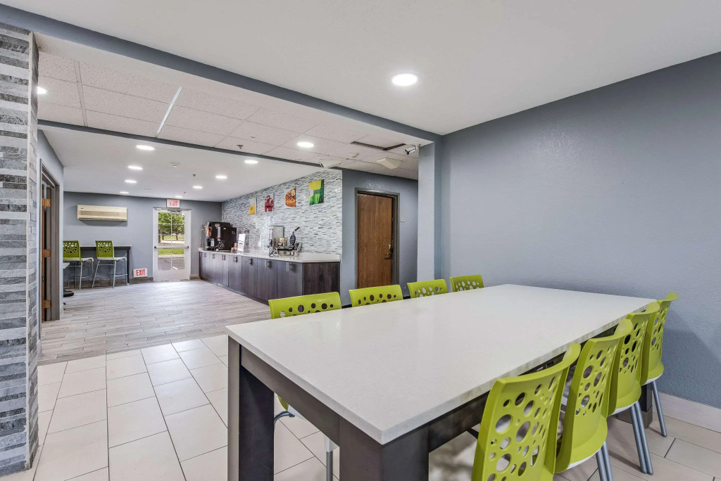 Quality Inn Owatonna near Medical Center
