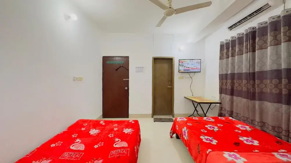 Mohammadia Restaurant & Guest House