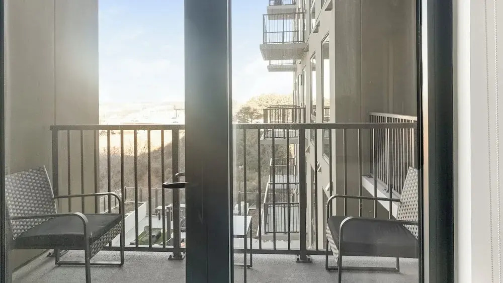 Landing Apartments near Charlotte Convention Center