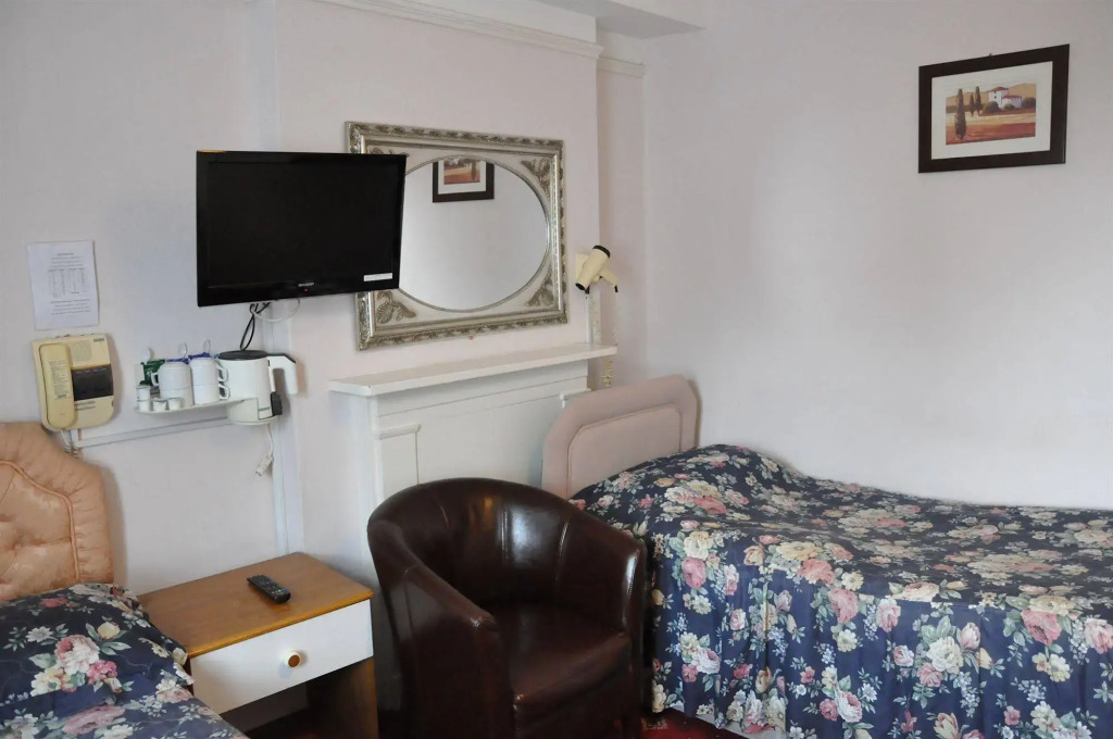 Albro House Hotel, London