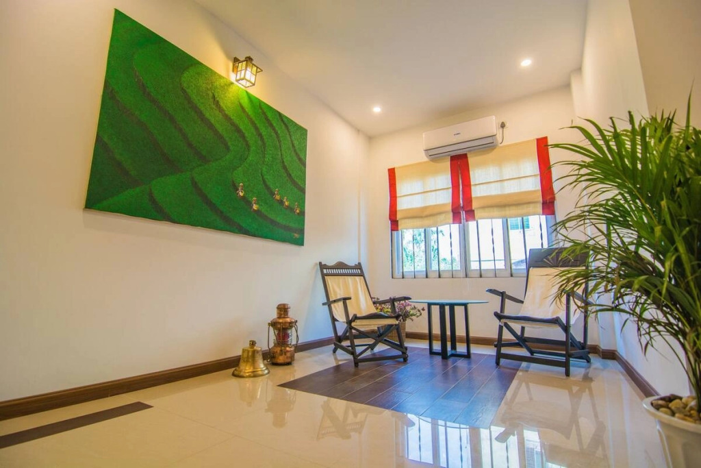 Woodside Inn & Serviced Apartments