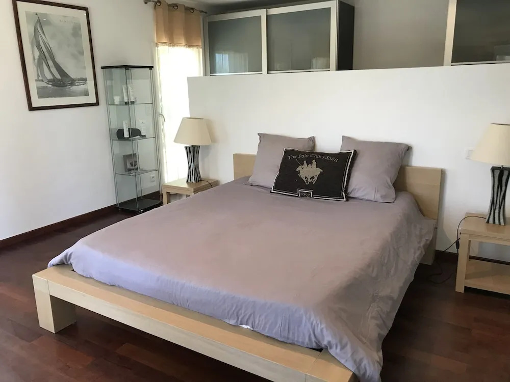 Villa white