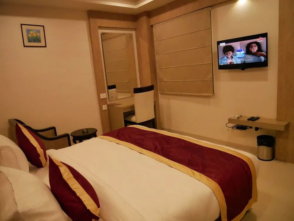 Emporio Hotel